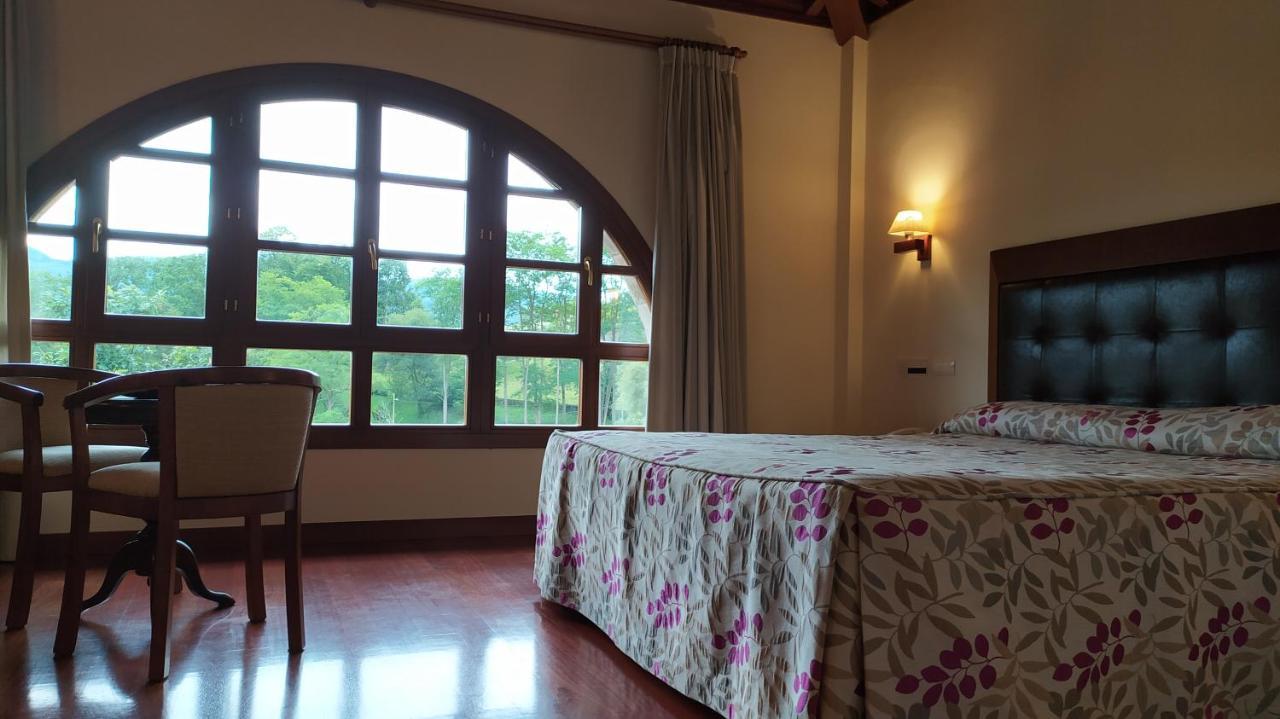 Hotel Valle Las Luinas Soto de Luiña Kültér fotó