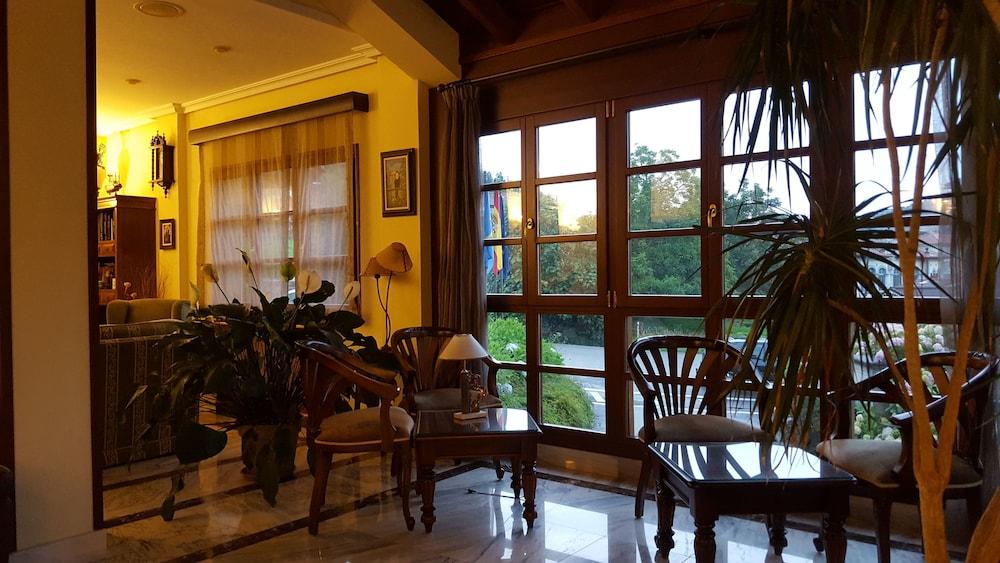 Hotel Valle Las Luinas Soto de Luiña Kültér fotó