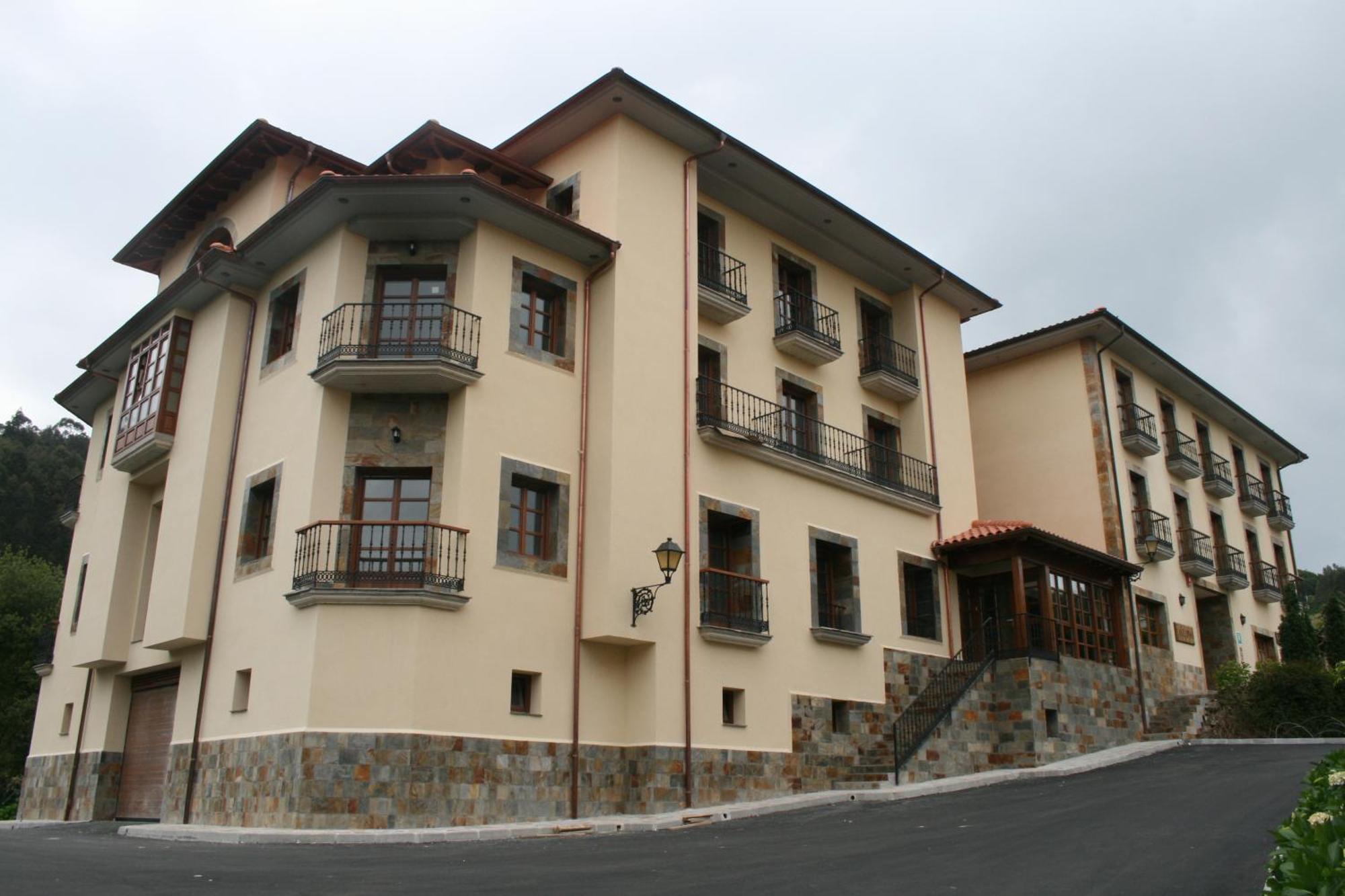 Hotel Valle Las Luinas Soto de Luiña Kültér fotó