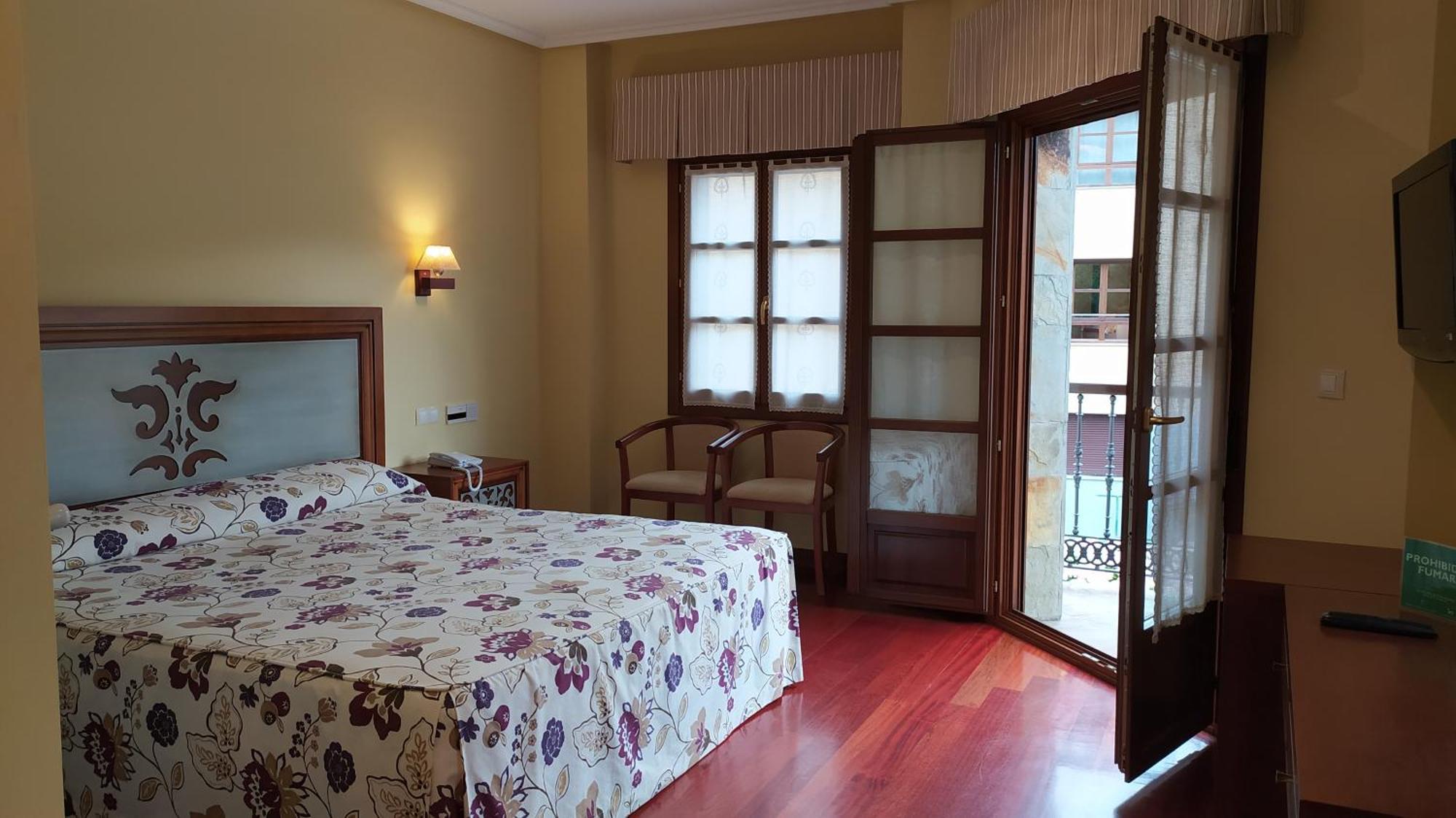 Hotel Valle Las Luinas Soto de Luiña Szoba fotó