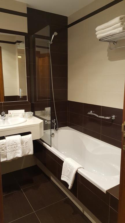 Hotel Valle Las Luinas Soto de Luiña Kültér fotó