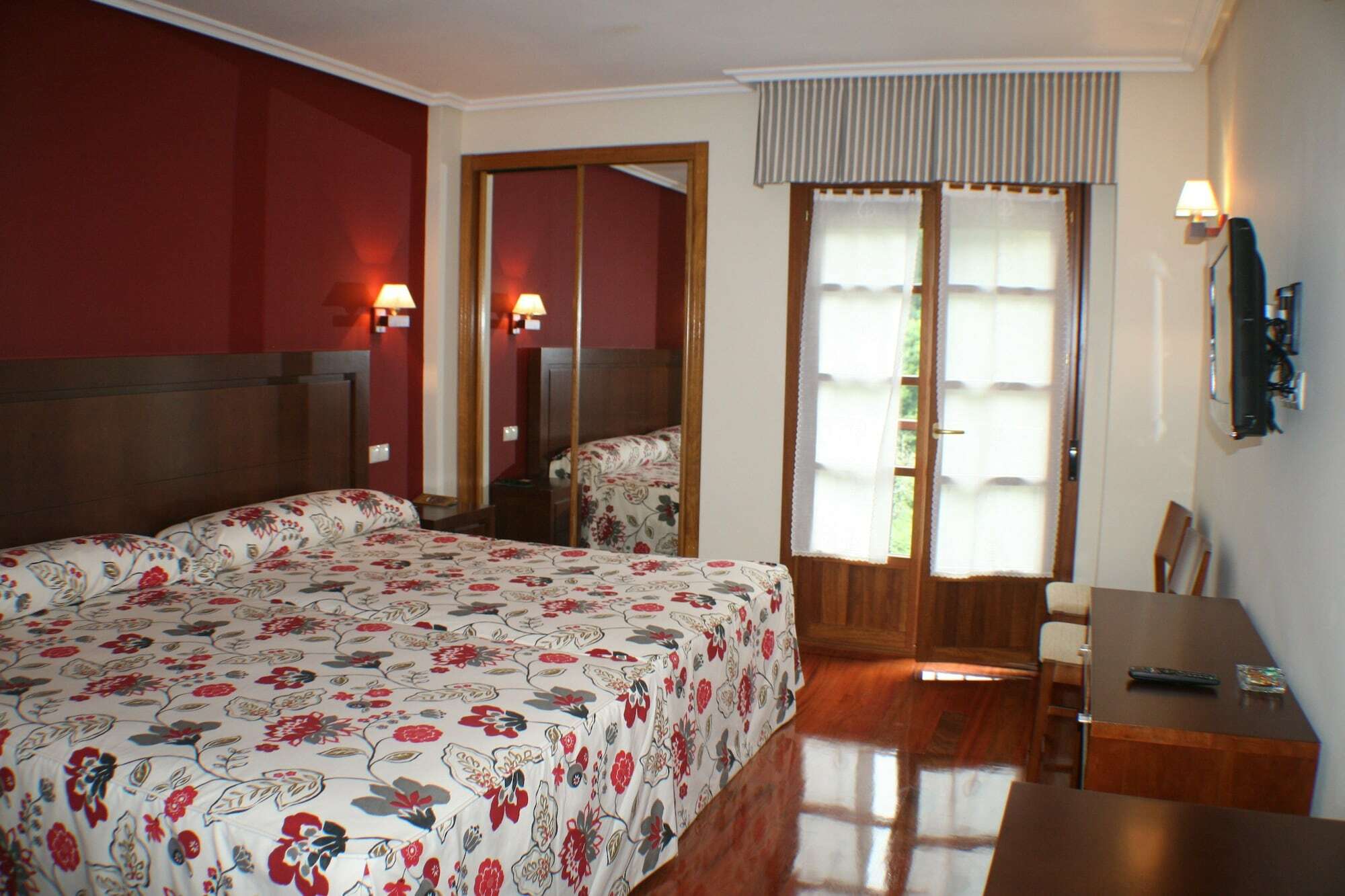 Hotel Valle Las Luinas Soto de Luiña Kültér fotó